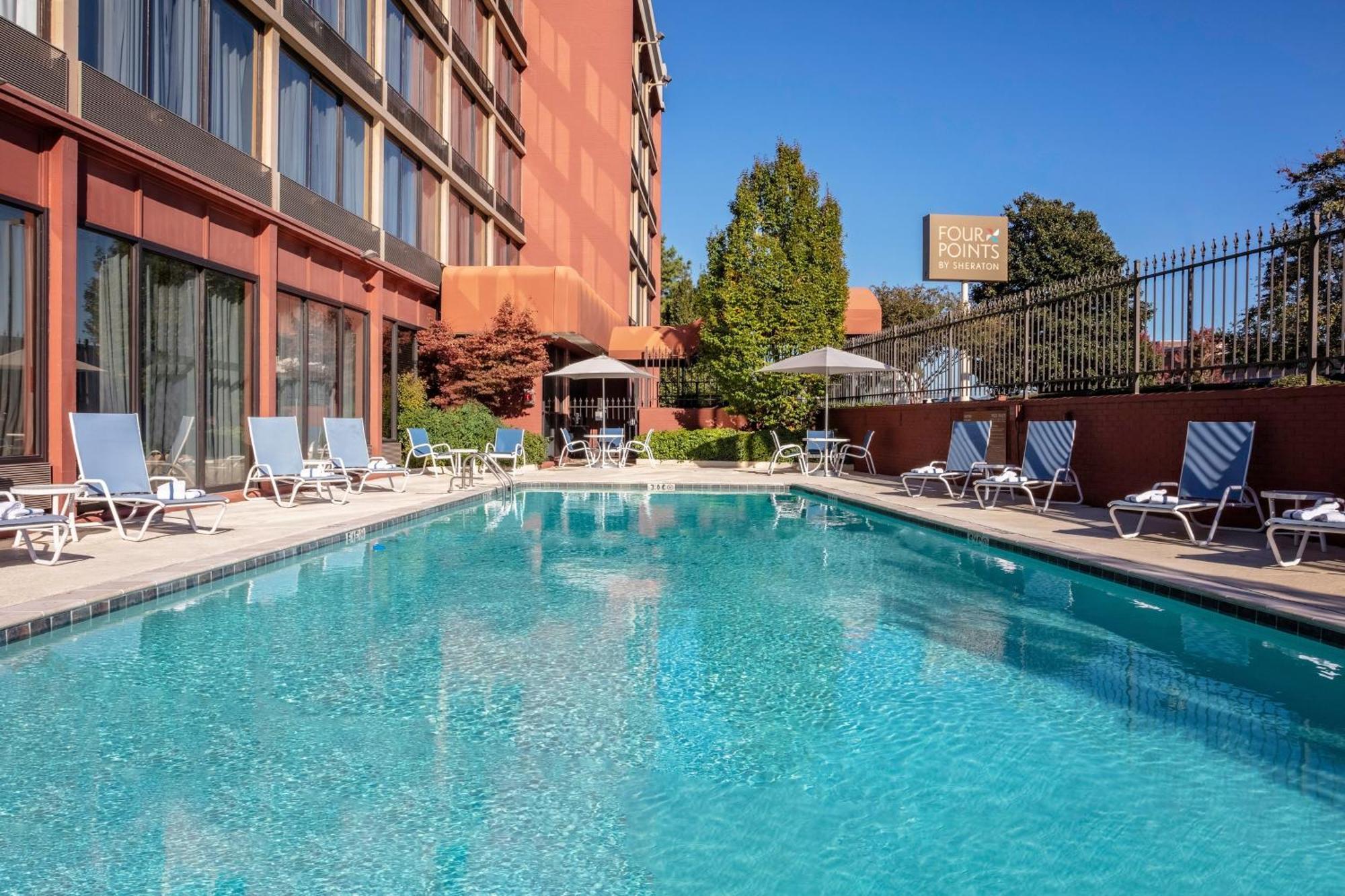 Hotel Four Points By Sheraton East