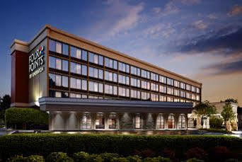 Hotel Four Points By Sheraton East